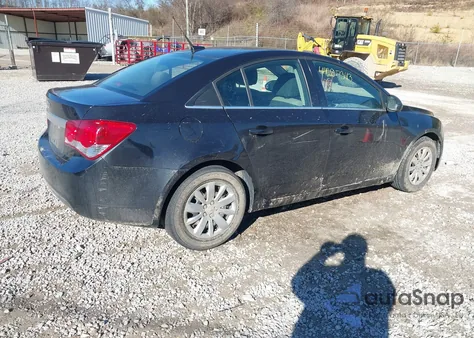 2011 Chevrolet Cruze Ls z USA, uszkodzony, nr VIN 1G1PC5SH7B7300031